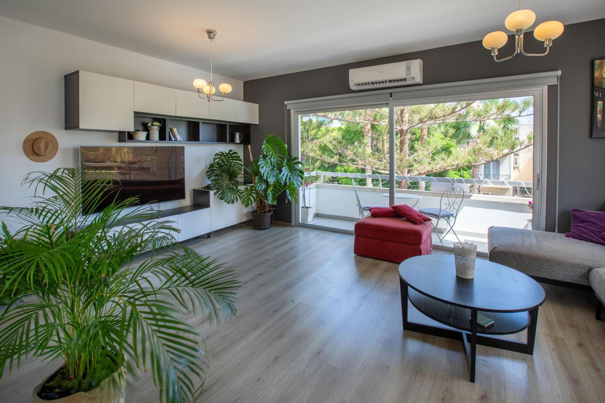 Neapolis Residence Spacious Quiet Near Beach Limassol Exterior photo